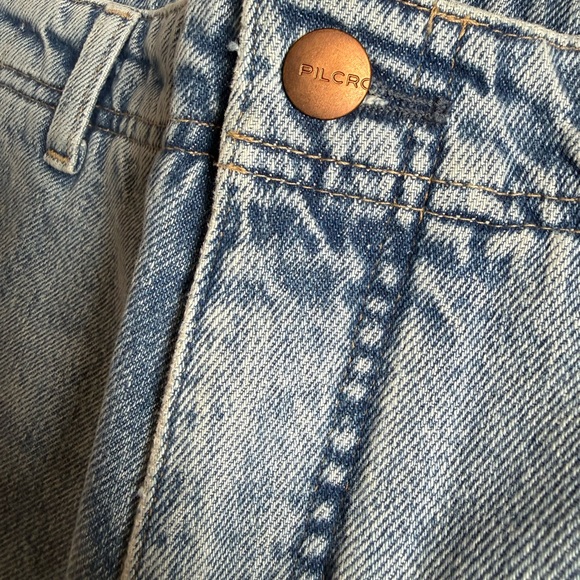 EMBROIDERED PILCRO WOMENS DENIM - Picture 4 of 6